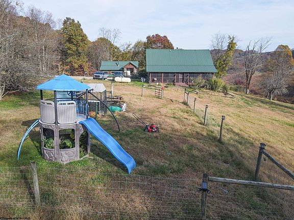 38th image of this home