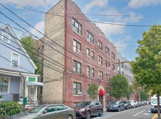 523-25 34Th St #D1, Union City, NJ 07087