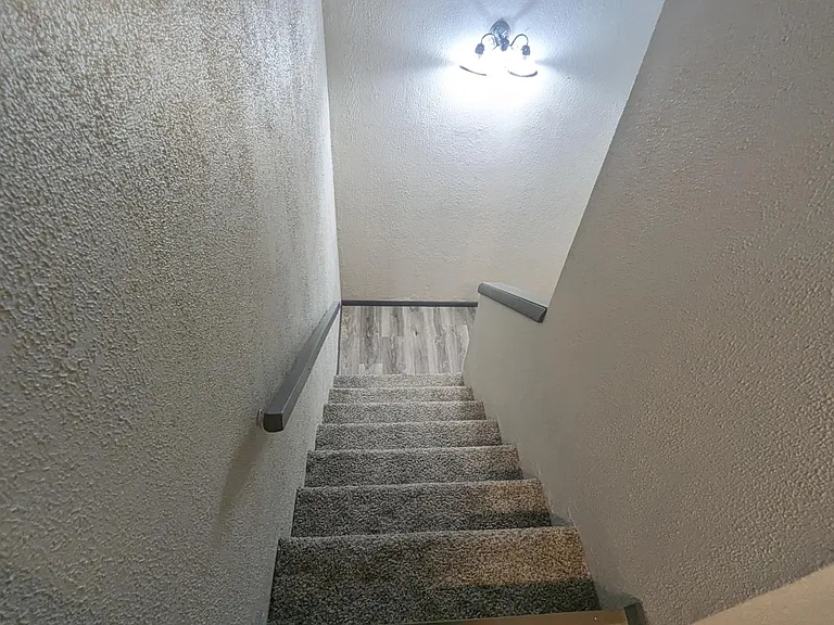 9901 W Hampton Ave — Photo 16