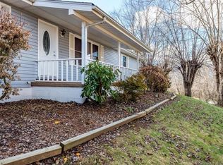 5203 Pisgah Dr, Canton, NC 28716