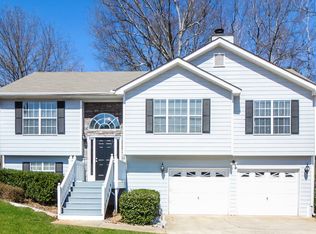 146 Bridge Grv, Douglasville, GA 30134