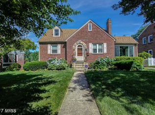 9920 Rogart Rd, Silver Spring, MD 20901