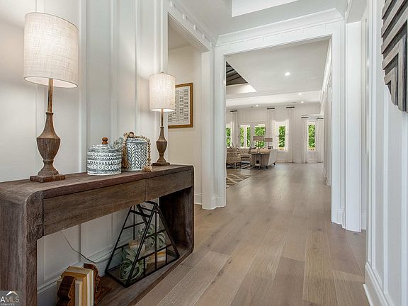 2nd image of 611 Salton Way