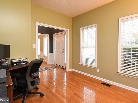 3rd image of 11715 Harris Mill Ct
