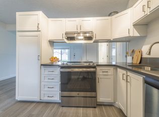 Bel Aire Court, Beaverton, OR 97008