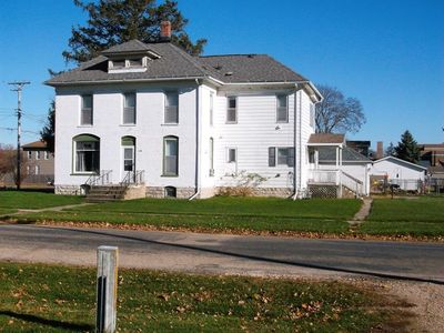 110 N Pleasant Ave, Polo, IL, 61064