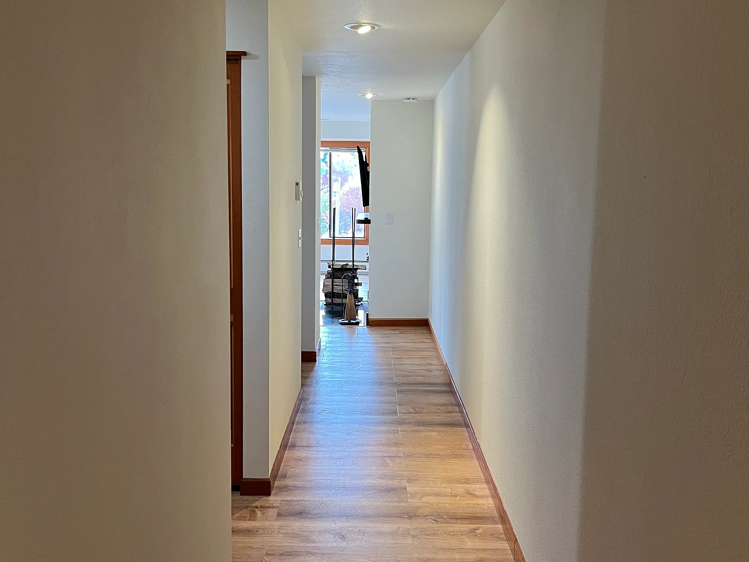 2 bed, 1200 sqft, $2,800 — Photo 2