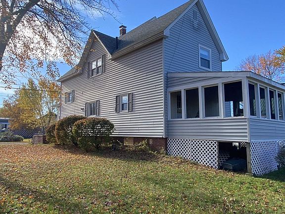 2nd image of 52 Oakland Ave