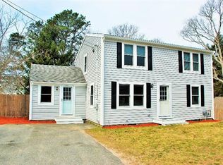 7 Sylvan Rd, Pocasset, MA 02559