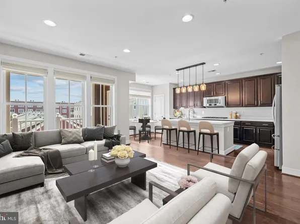 2109 Main Line Blvd Unit 102, Alexandria, VA 22301