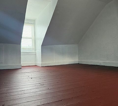 5th image of 934 Lehigh St #4