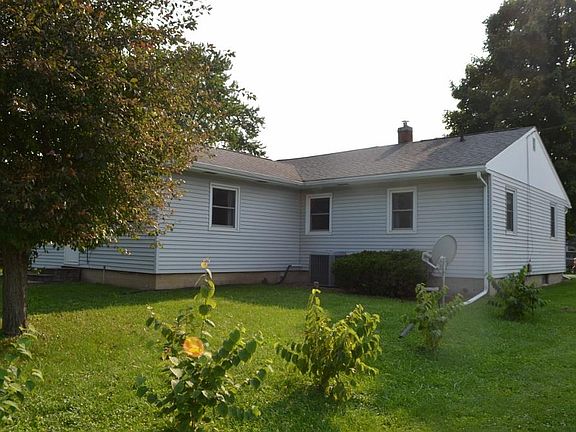 5th image of 507 5th Ave NE