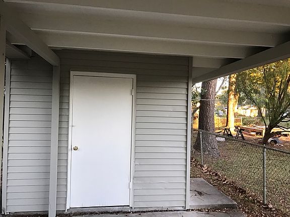 Outdoor storage room