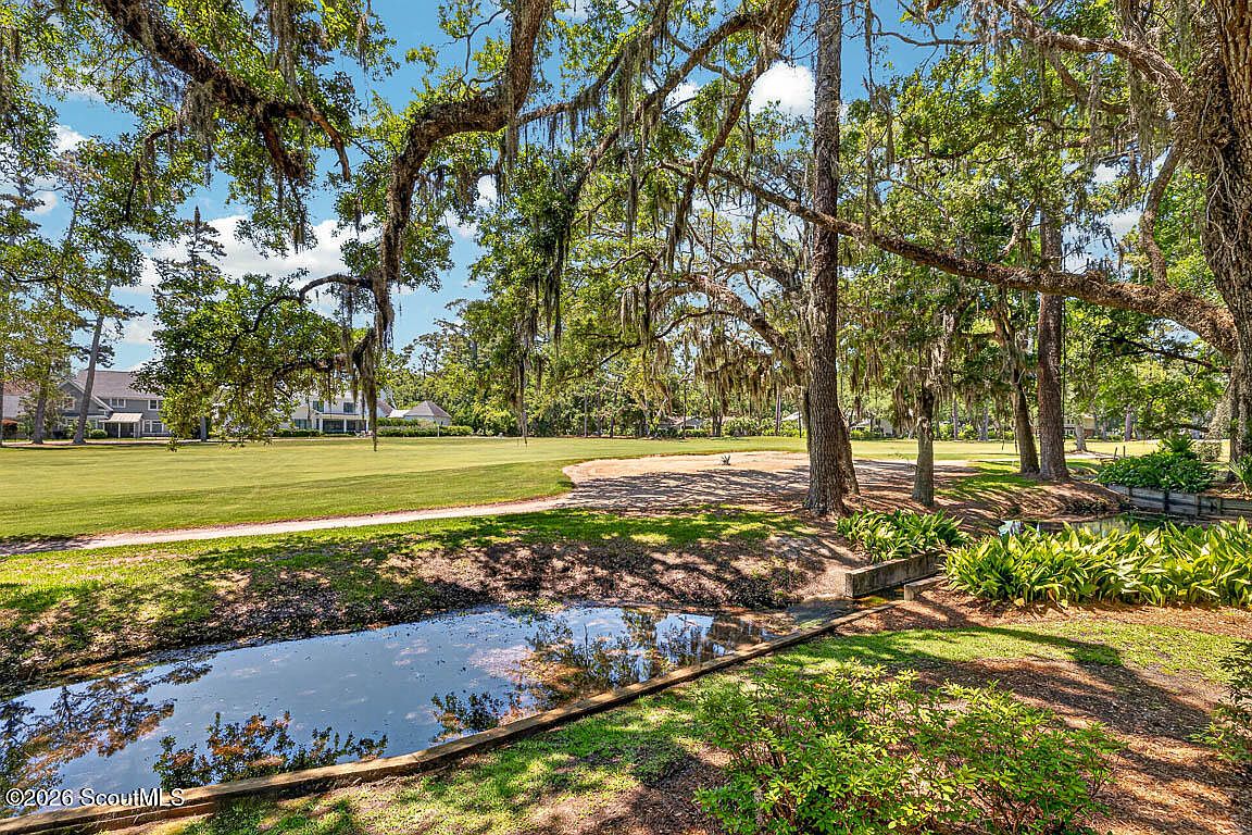 410 Fairway Villas
