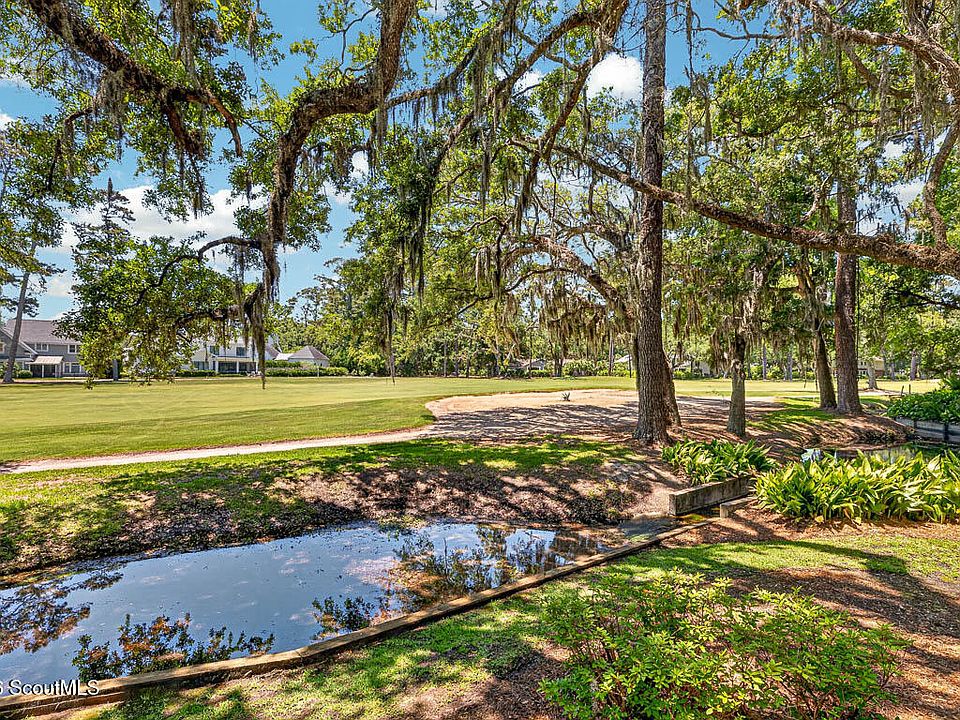 1st image of 410 Fairway Villas