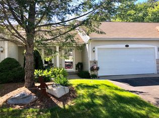 6861 Windwater Ct, Norton Shores, MI 49444