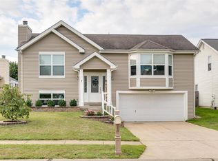 7 Knightsbridge Ct, Saint Peters, MO 63376