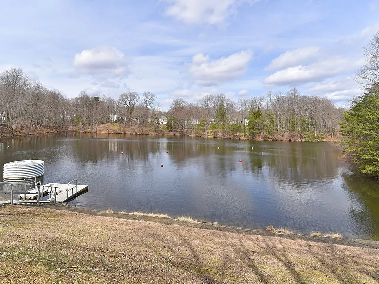 942 Ships Bell Ct — Photo 23