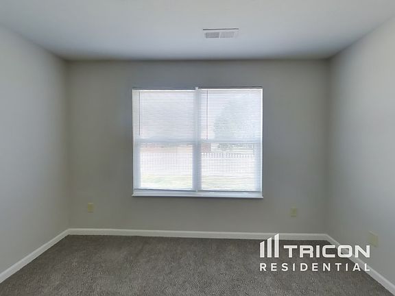 5th image of 2126 Rossington Ln