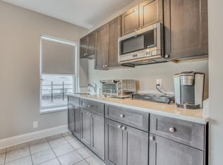 2000 E Baltimore St APT 2B, Baltimore, MD 21231