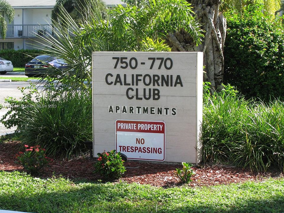 1st image of 750 NE 195th St #218