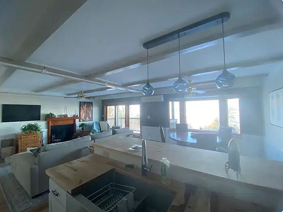 3rd image of 3561 Eckel Dr Unit 12&13