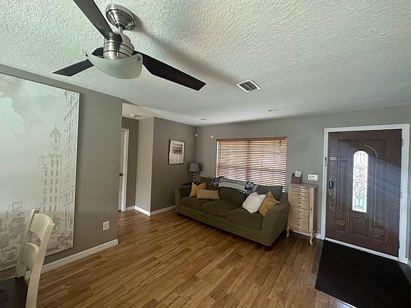 5th image of 1736 31st Ave N