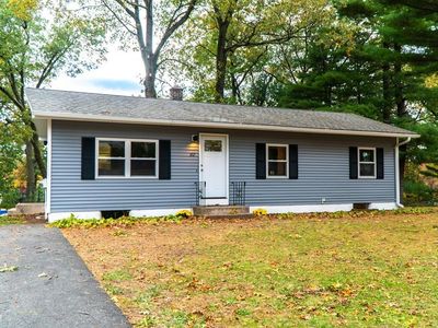 82 Hillside Dr, Springfield, MA, 01118