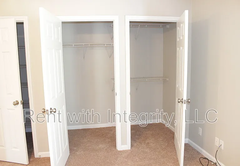 4256 Augustus Oak Ct — Photo 11