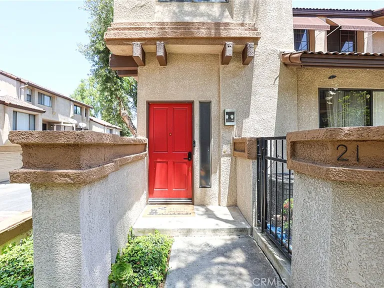 21 Wildflower Pl — Photo 9