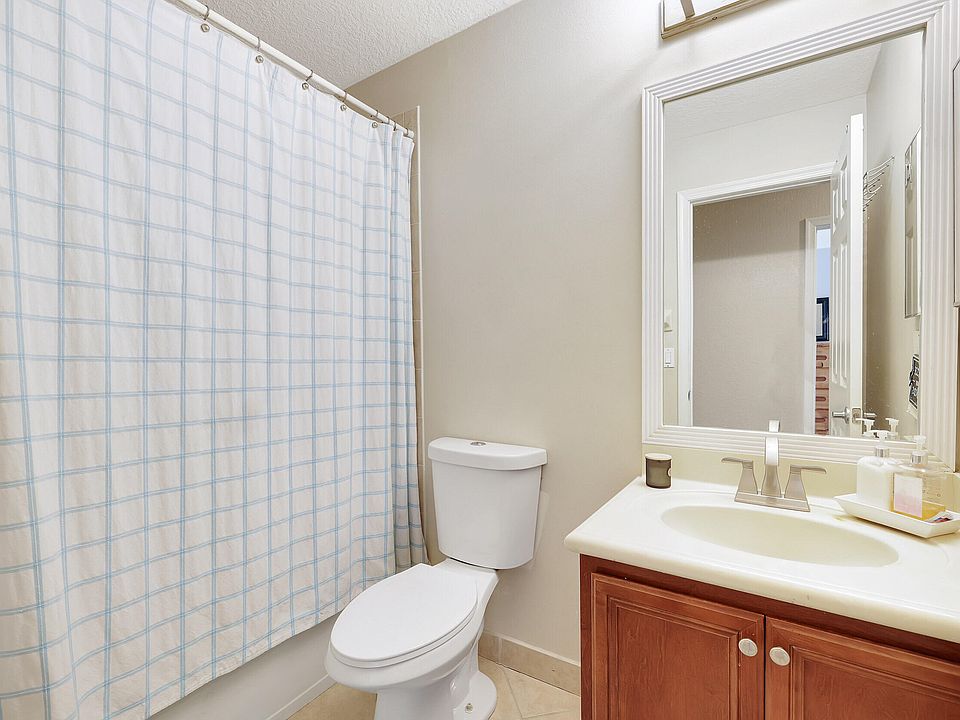 1st image of 2254 SW Marshfield Court