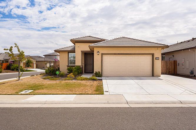 1st image of 9501 Blue Mountain Way