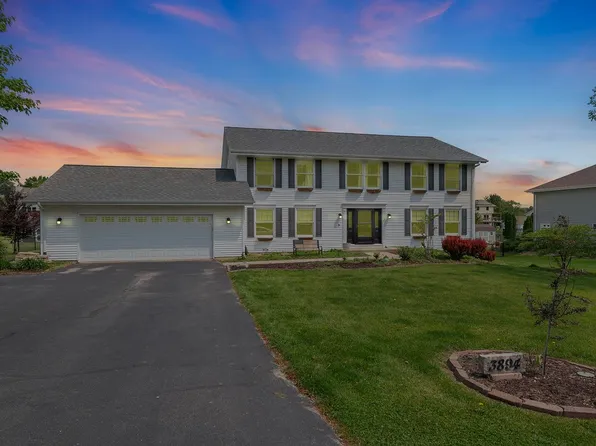 3894 E Whippoorwill Ln, Byron, IL 61010