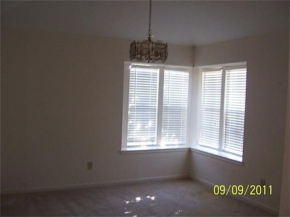 3rd image of 14702 Boveda Dr