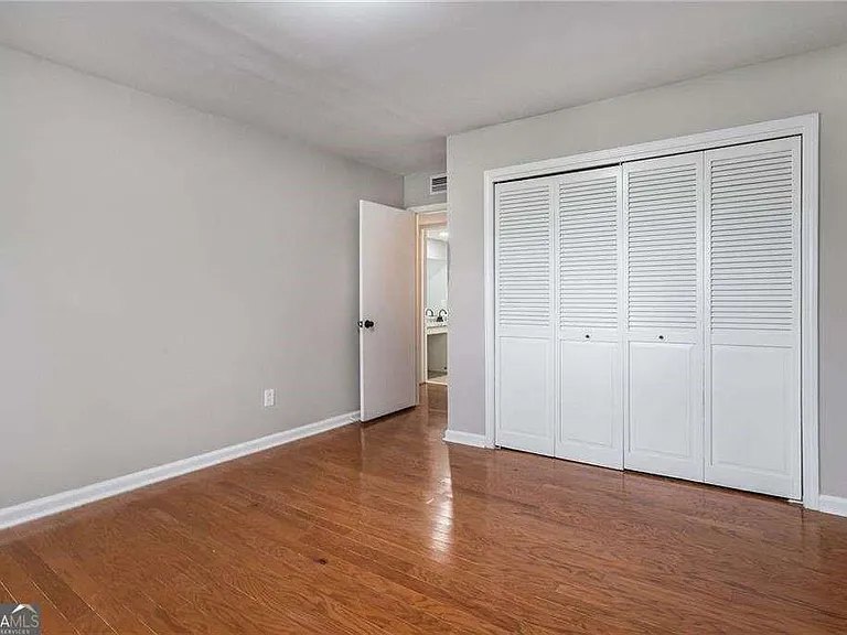 122 Maison Pl NW — Photo 4