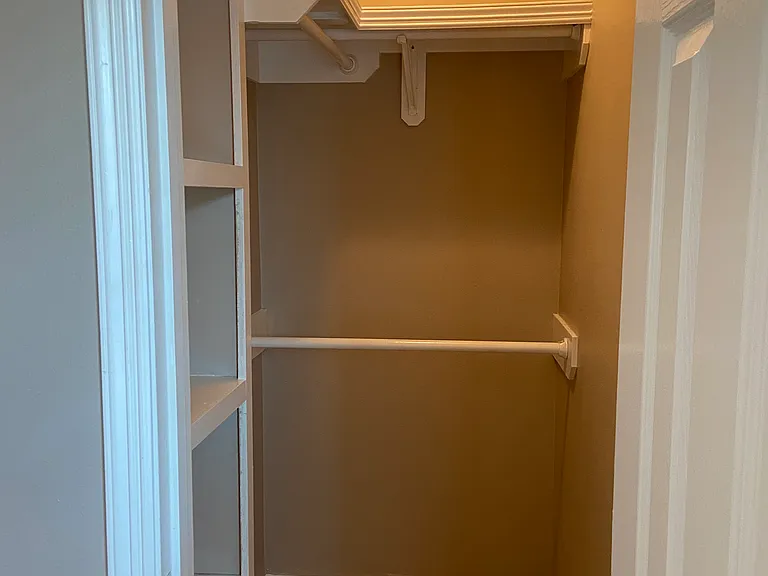 2105 Aruba Dr #3 — Photo 8