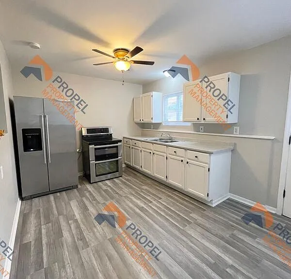 14387 Leonard Ave — Photo 5