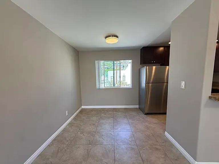 4590 Date Ave #7 — Photo 2