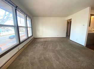 1950 Basten St UNIT 8, Green Bay, WI 54302