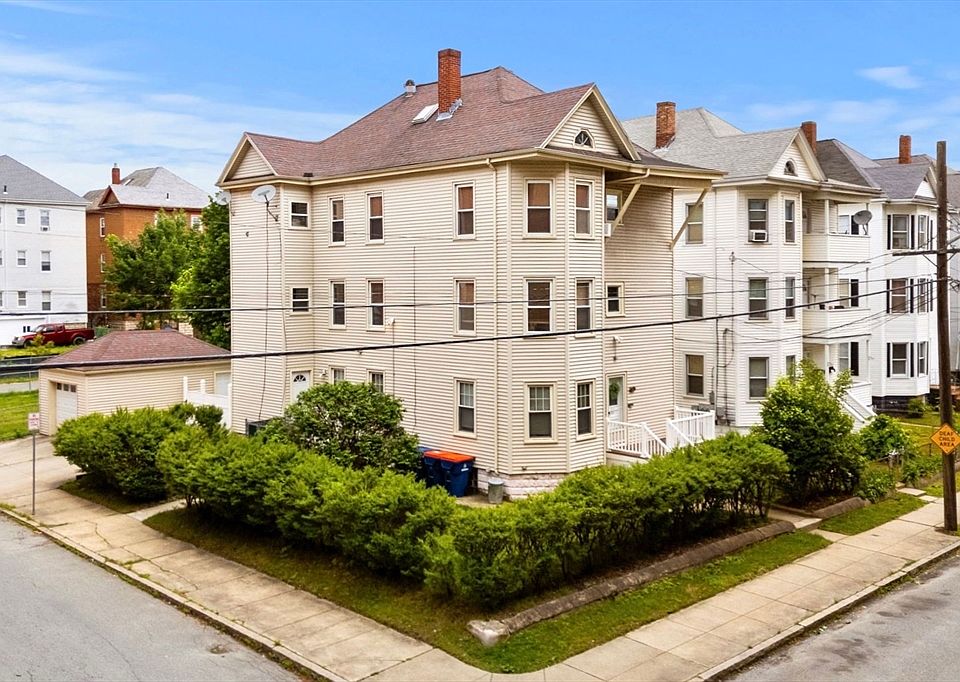 1st image of 203 Deane St