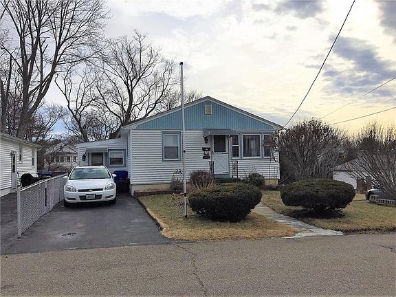 2nd image of 39 King St