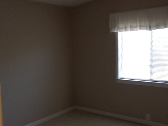 5th image of 6057 Griffith Ave Space 66