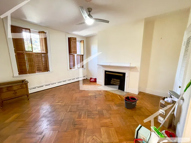 1716 Beacon St #MR3 — Photo 6