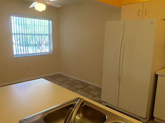 4th image of 467 NE 210th Circle Ter APT 202