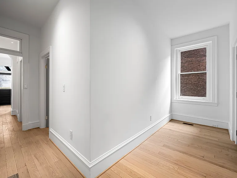 1202 Bolton St #1 — Photo 5