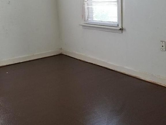 4th image of 16 Circle St