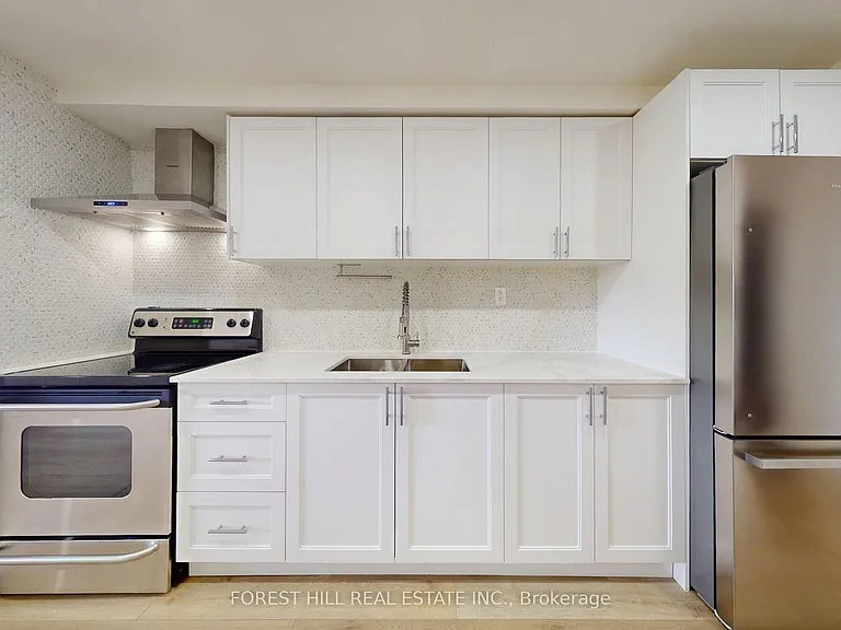 29 Wesley St #1 — Photo 6