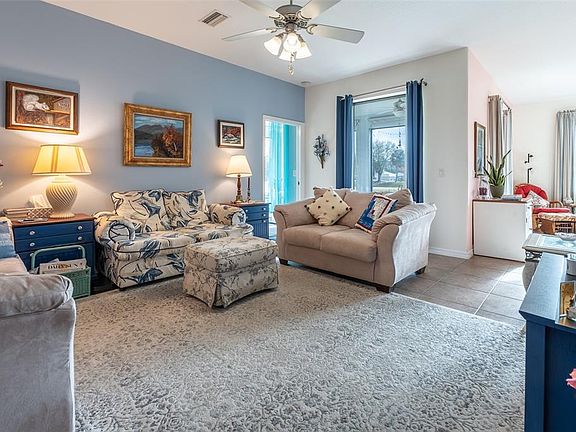 3rd image of 15969 SW 14th Avenue Rd