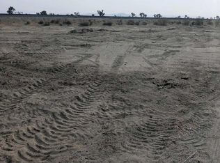 La Mesa Rd, Phelan, CA 92371