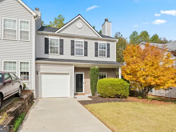 5215 Timber Hills Dr, Oakwood, GA 30566